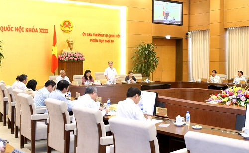 Chủ tịch Quốc hội Nguyễn Sinh Hùng phát biểu khai mạc phiên họp  Ảnh: TTXVN