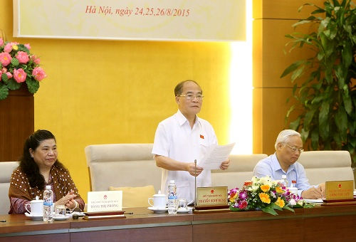 Chủ tịch Quốc hội Nguyễn Sinh Hùng phát biểu tại Hội nghị Ảnh: TTXVN