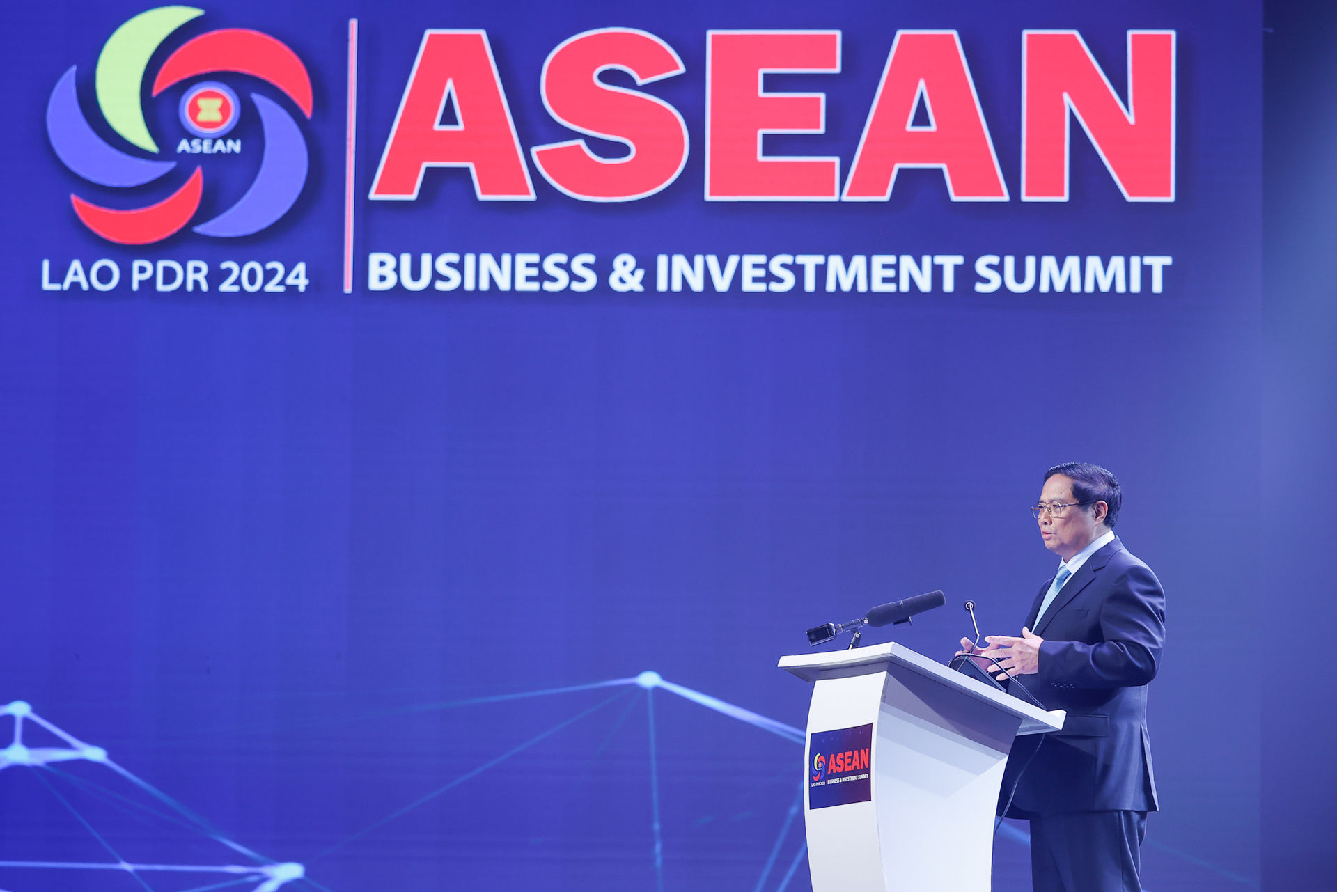 Việt Nam cùng ASEAN đổi mới để bay cao, sáng tạo để vươn xa, hội nhập để phát triển- Ảnh 4.