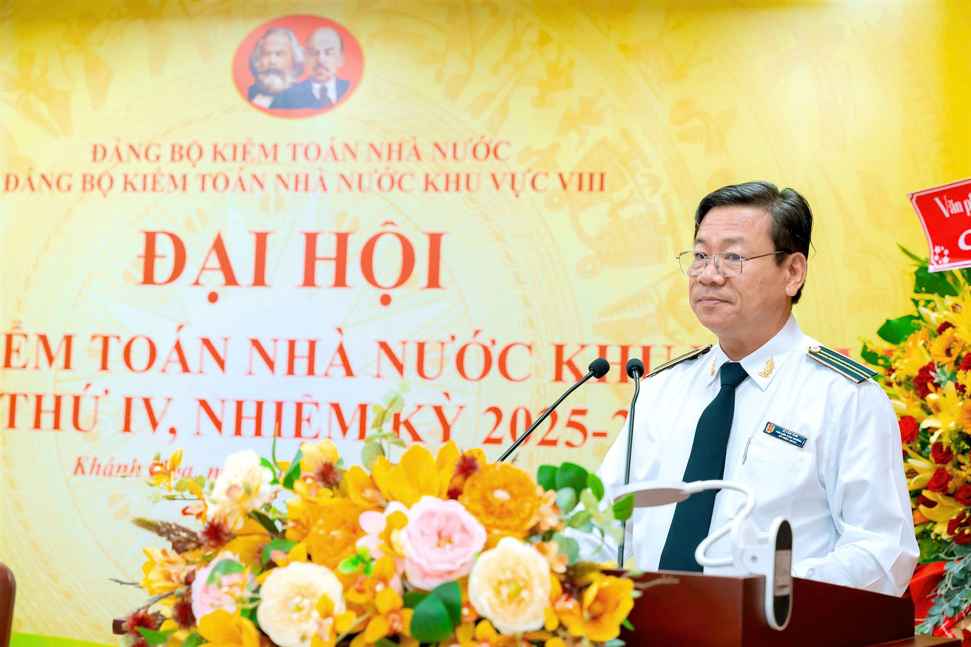 anh-tam-pho-ktt.jpg