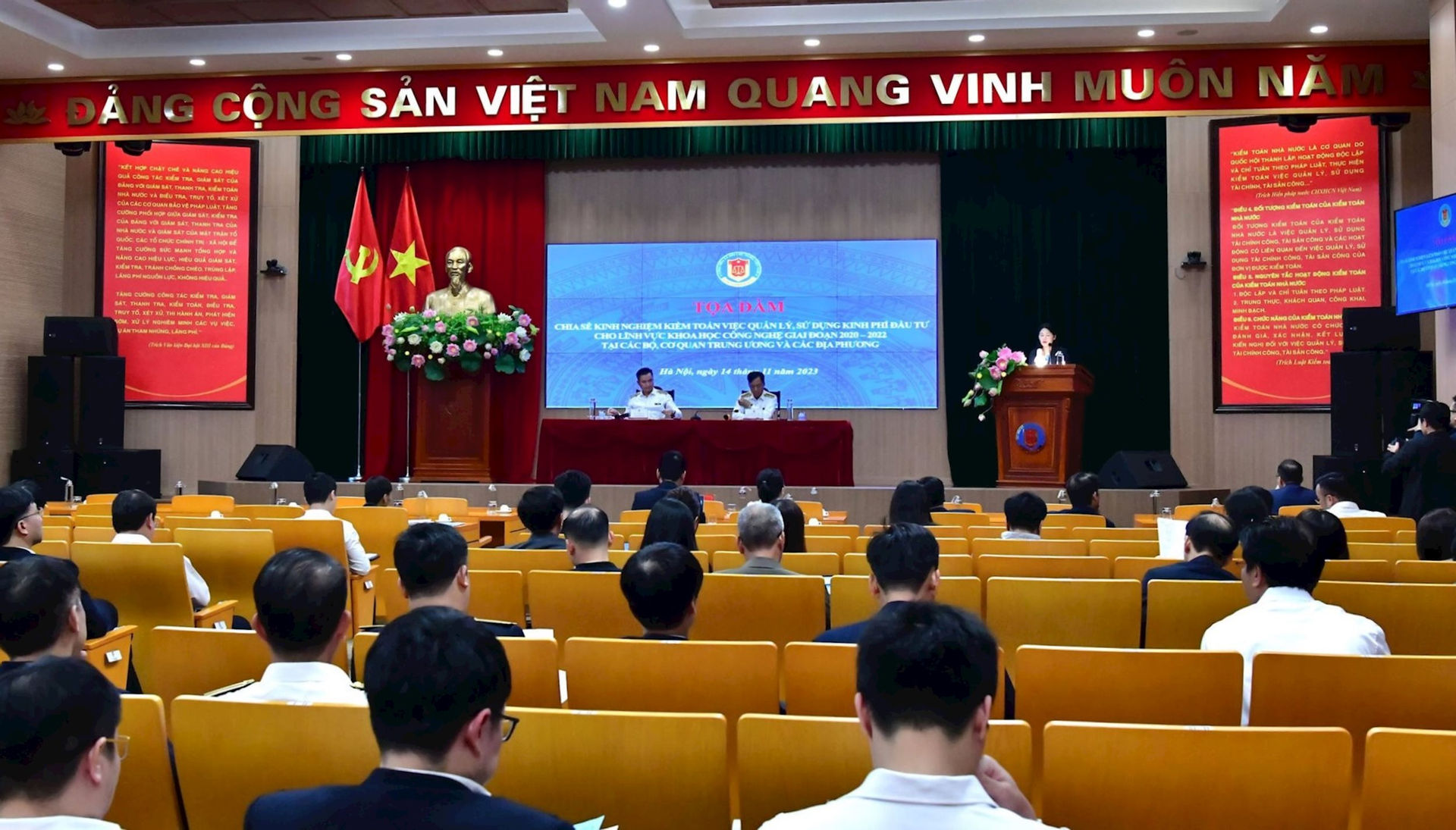 5.-ktnn-to-chuc-toa-dam-chia-se-kinh-nghiem-kiem-toan-viec-quan-ly-su-dung-kinh-phi-dau-tu-cho-linh-vuc-khoa-hoc-cong-nghe-giai-doan-2020-2022-tai-cac-bo-co-quan-trung-uong-va-cac-dia-ph.jpg