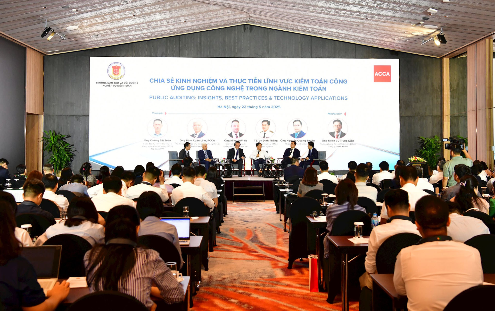 7j.-ktnn-phoi-hop-voi-acca-to-chuc-hoi-thao-chia-se-kinh-nghiem-va-thuc-tien-linh-vuc-kiem-toan-cong-ung-dung-cong-nghe-trong-nganh-kiem-toan..jpg