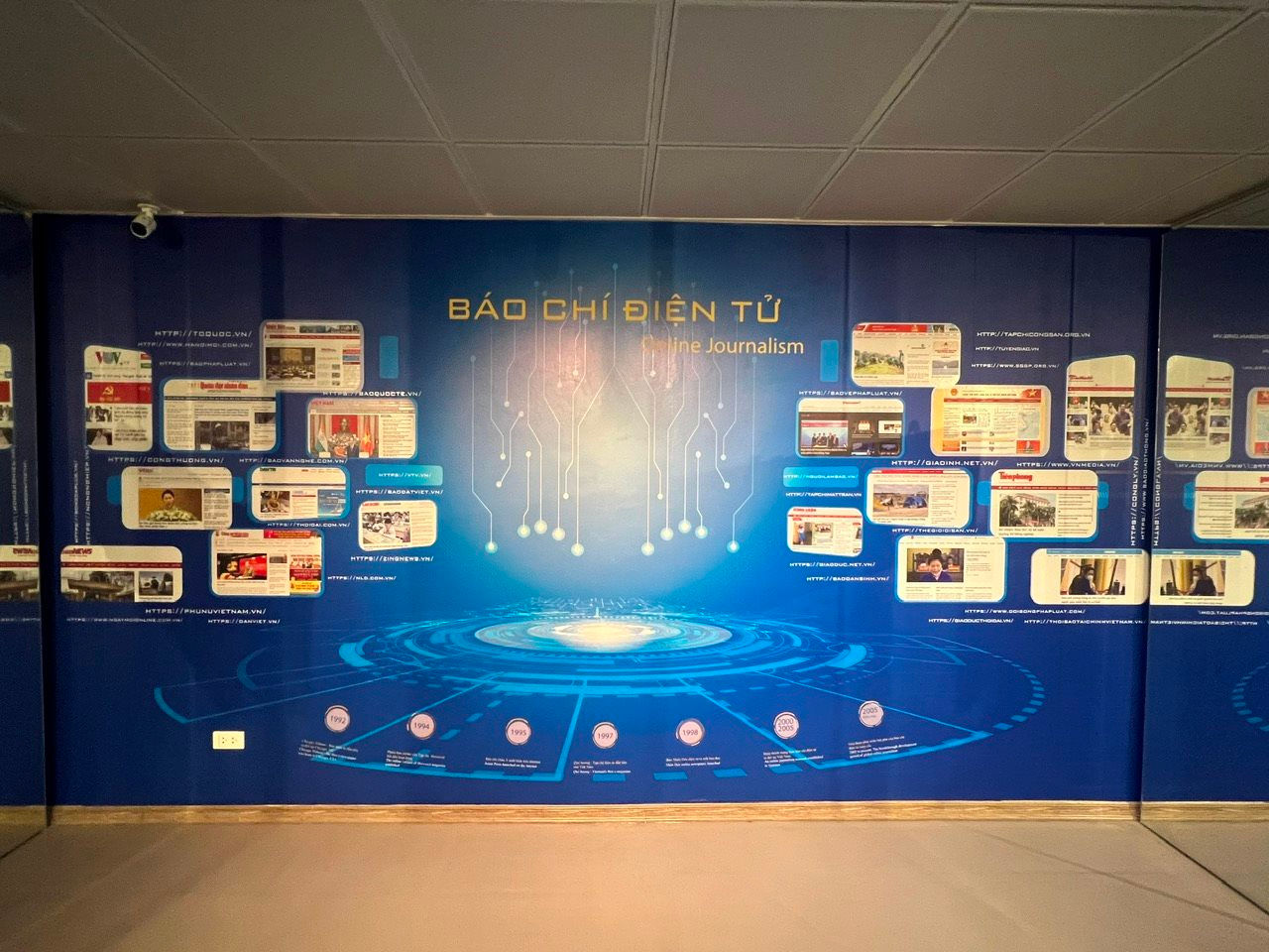 bao-dien-tu.jpg