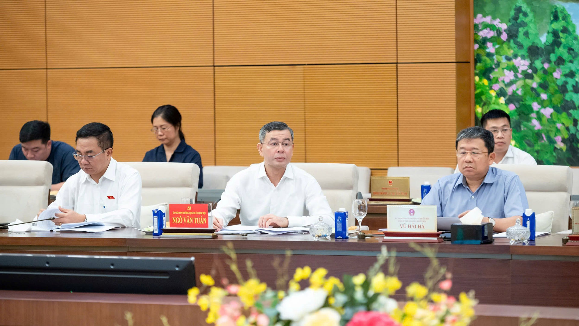 hn-bch-dang-uy-qh-lan-3.jpg