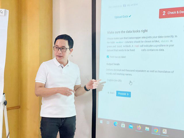2-nha-bao-le-hiep-bao-thanh-nien.jpg