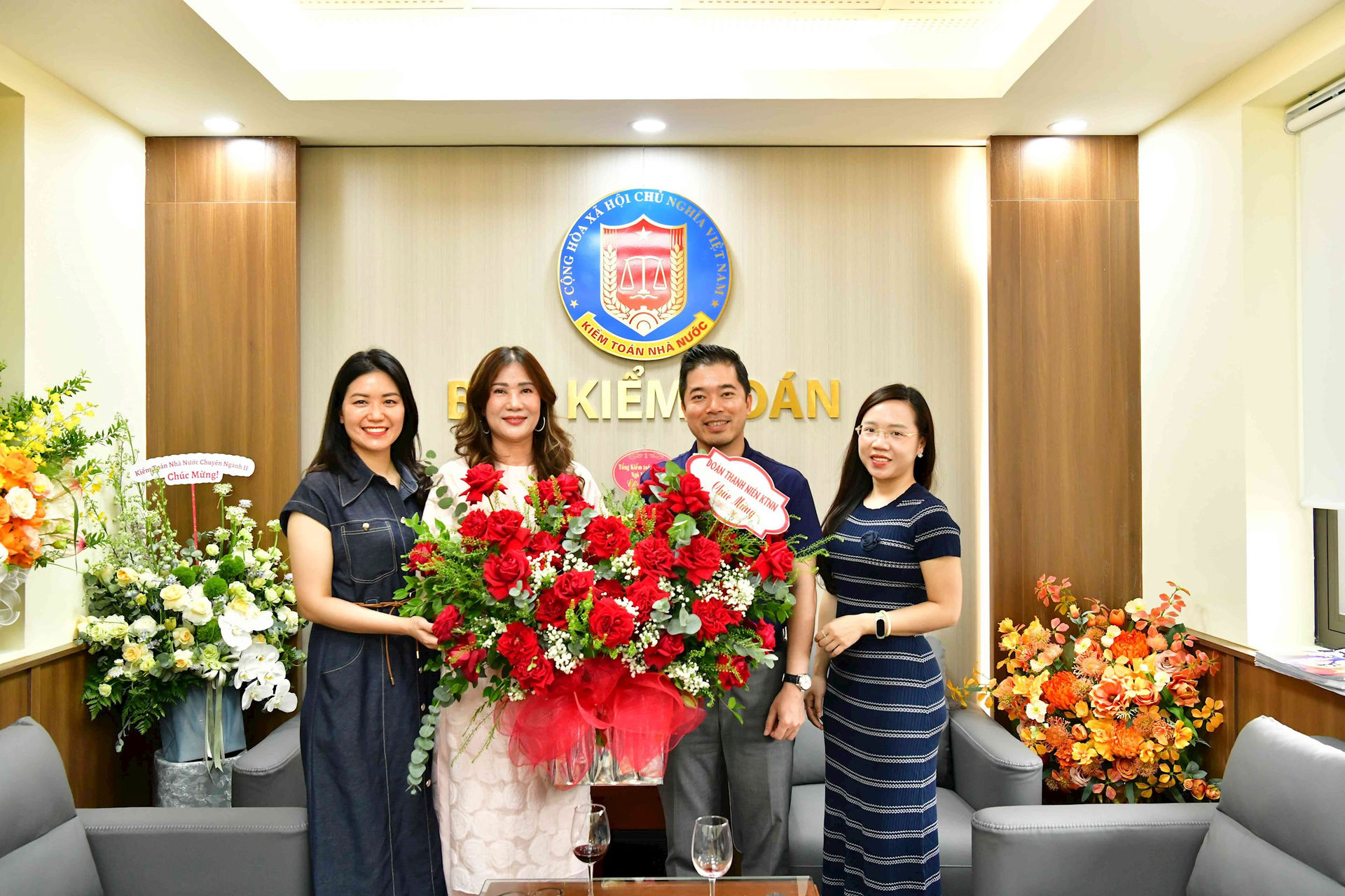 doan-thanh-nien.jpg