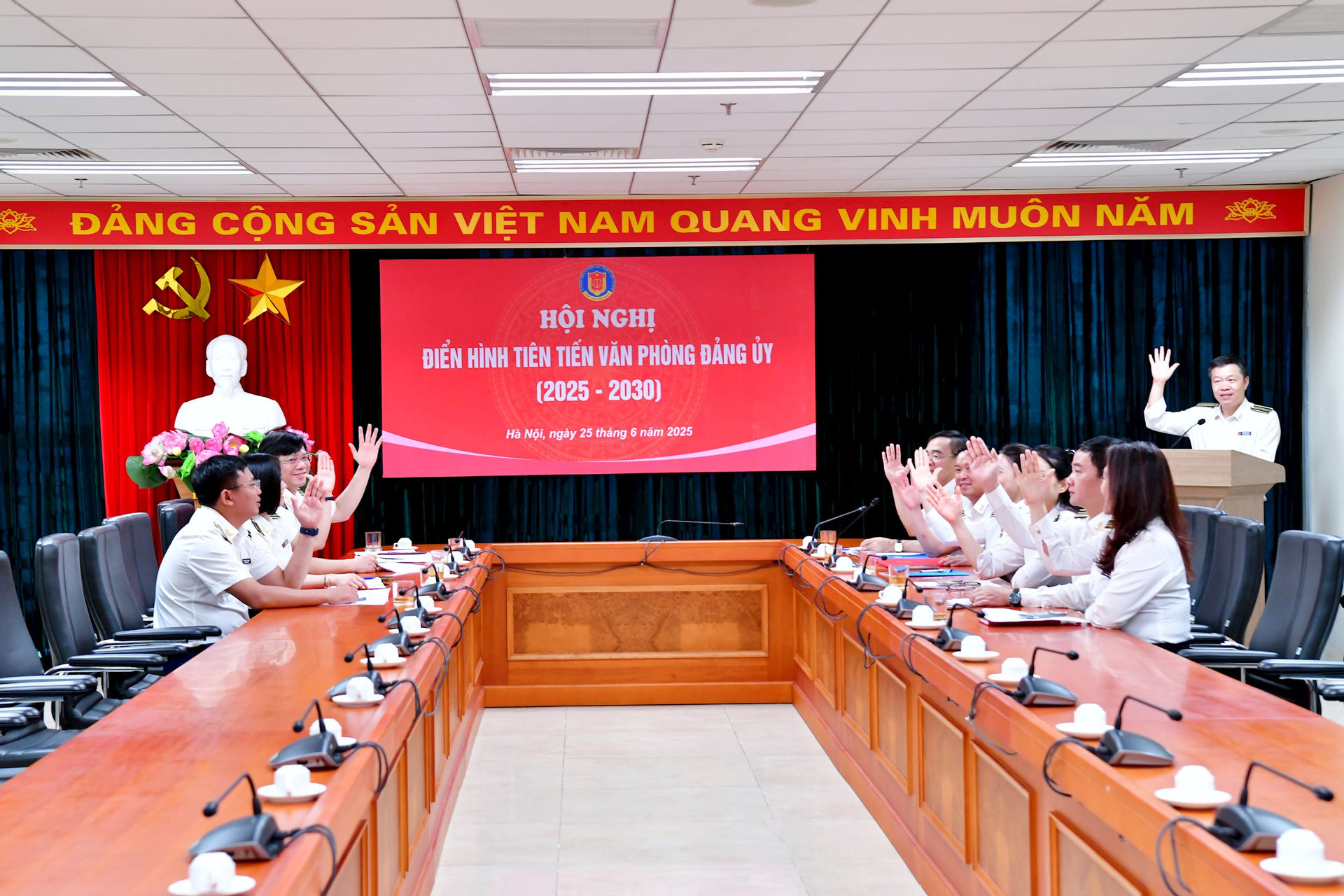 bieu-quyet.jpg