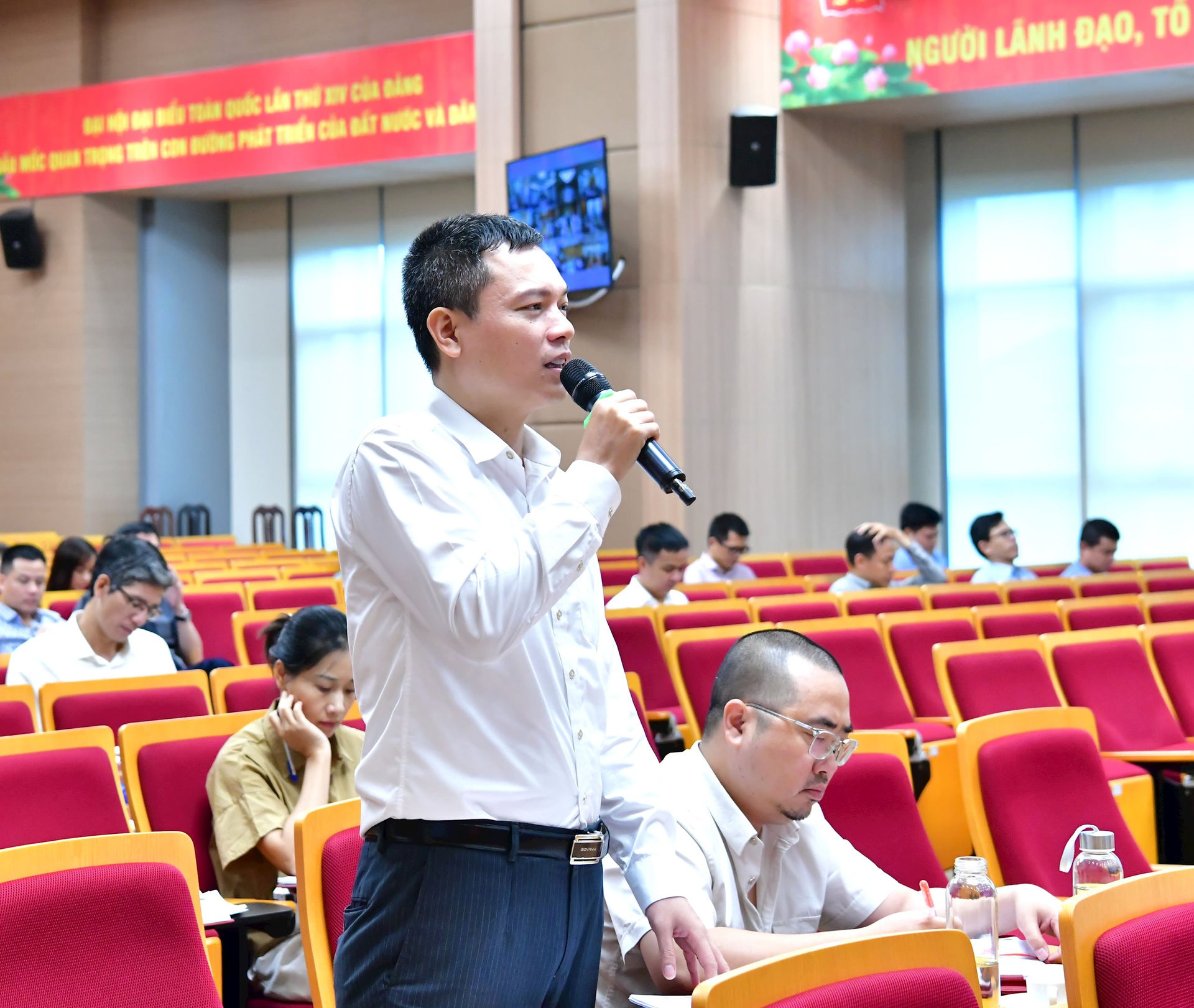pham-huy-thong-pho-cuc-truong-phu-trach-cuc-cong-nghe-thong-tin.jpg