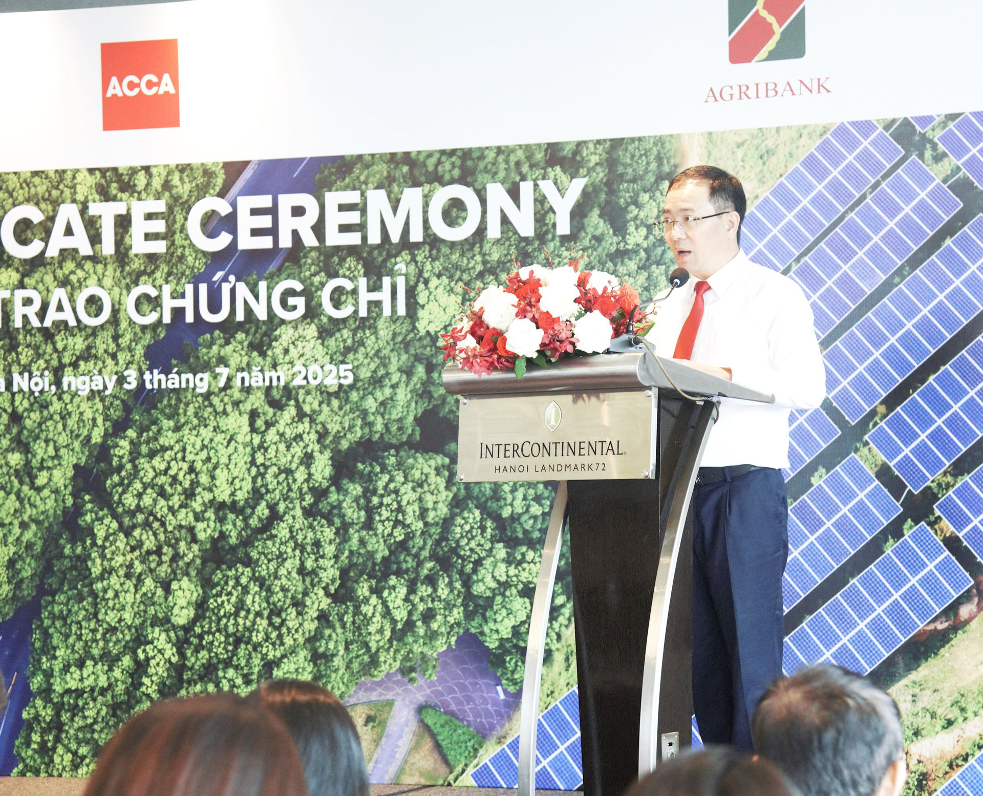 ong-luu-agribank.jpg