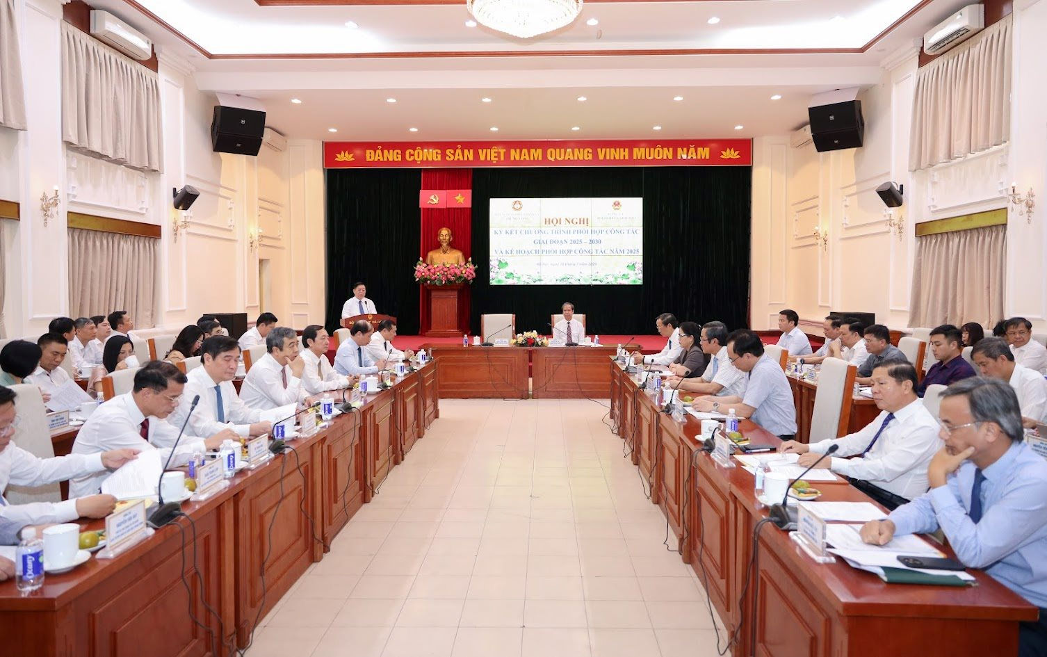 chuong-trinh-phoi-hop-3.jpg
