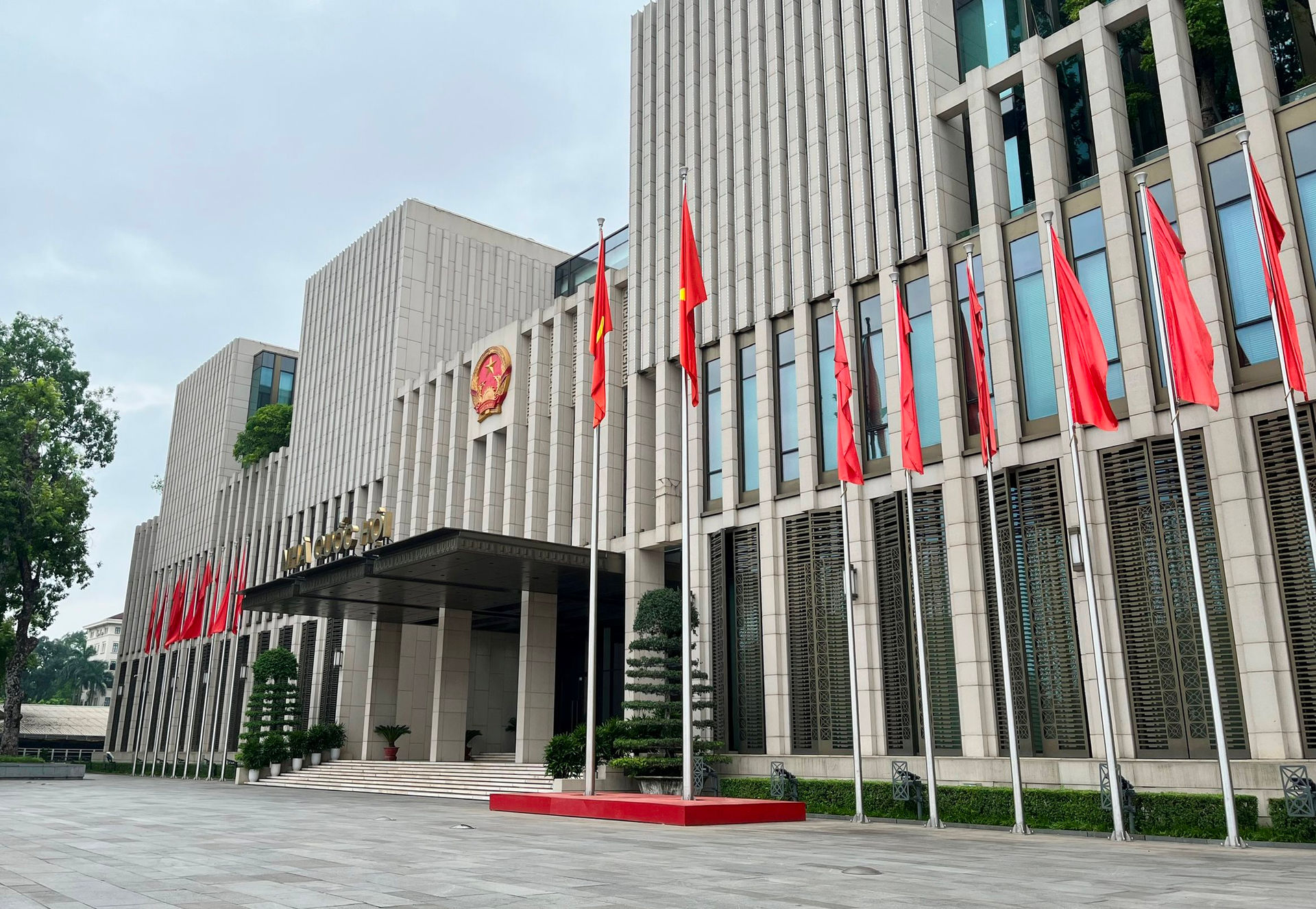 nha-quoc-hoi.jpg