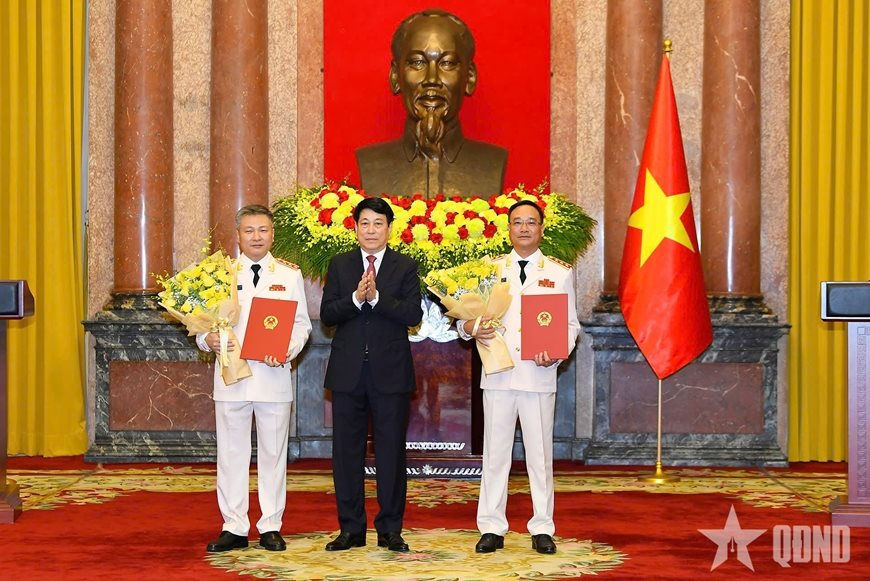 phong-quan-ham-1.jpg
