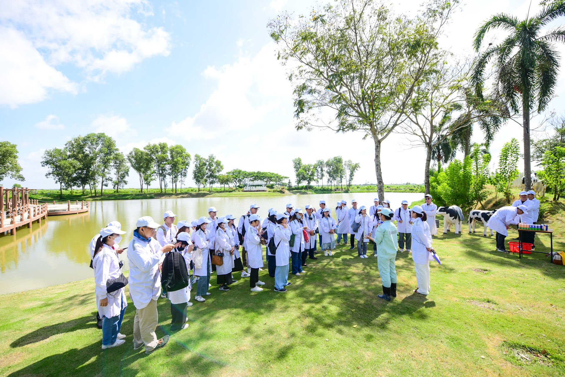 1.farm-tour-vbcsd-01.jpg