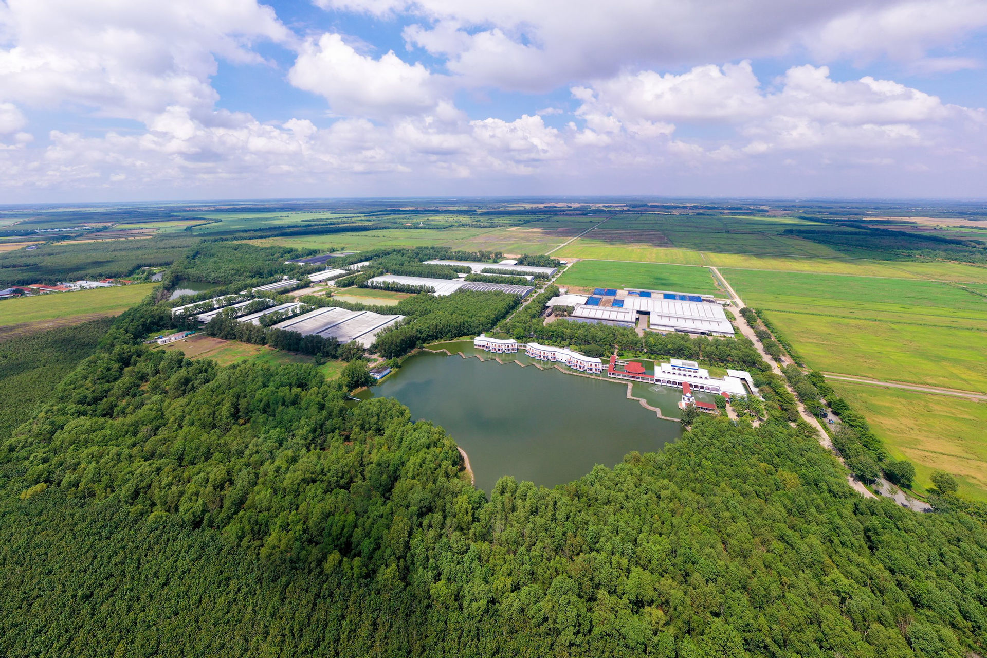 3.farm-tour-vbcsd-03.jpg