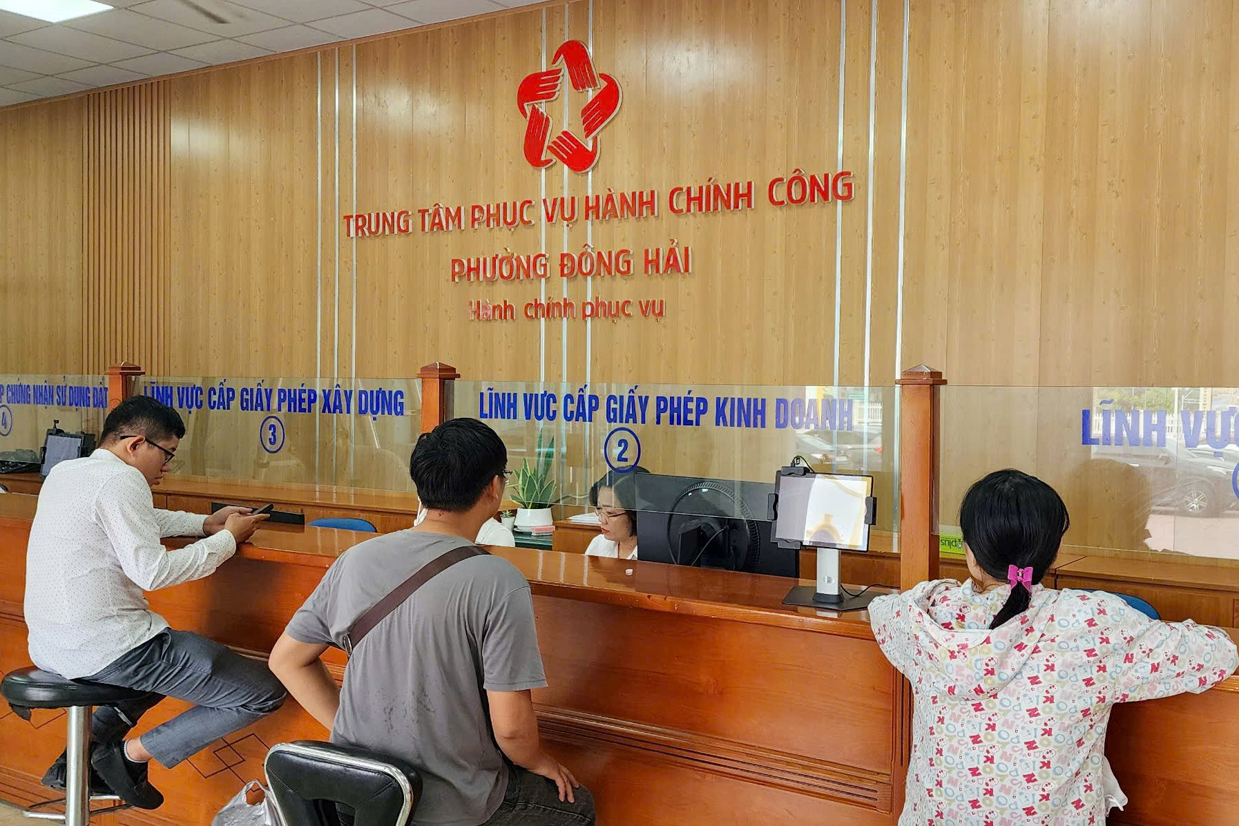 hai-phong-luan-chuyen.jpg