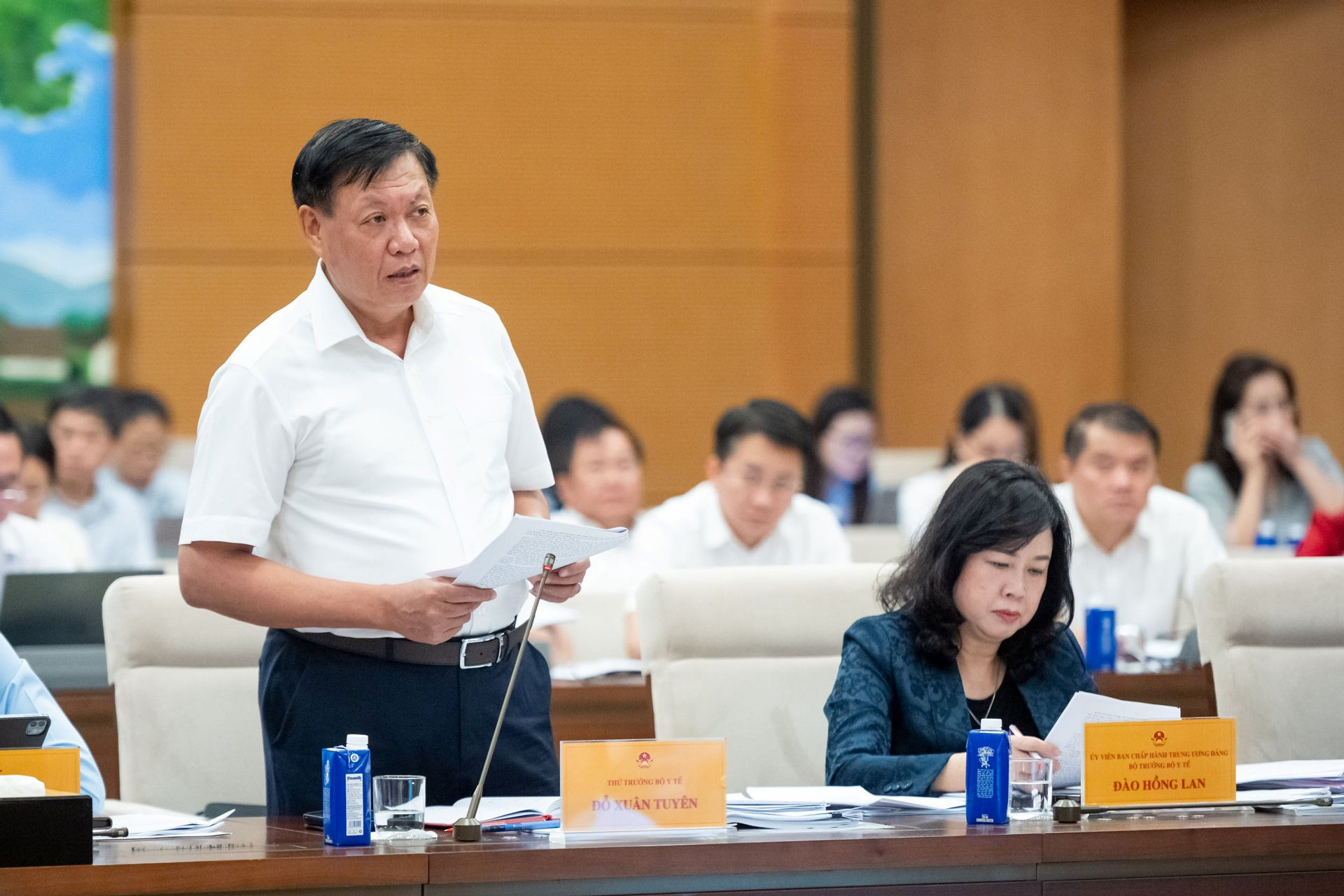 z72_1172-thu-truong-bo-y-te-do-xuan-tuyen.jpg