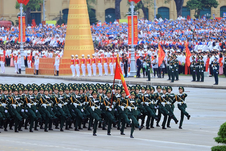 Chùm ảnh: Các khối diễu binh của quân đội nhân dân Việt Nam tại A80- Ảnh 7. Chùm ảnh: Các khối diễu binh của quân đội nhân dân Việt Nam tại A80- Ảnh 7.