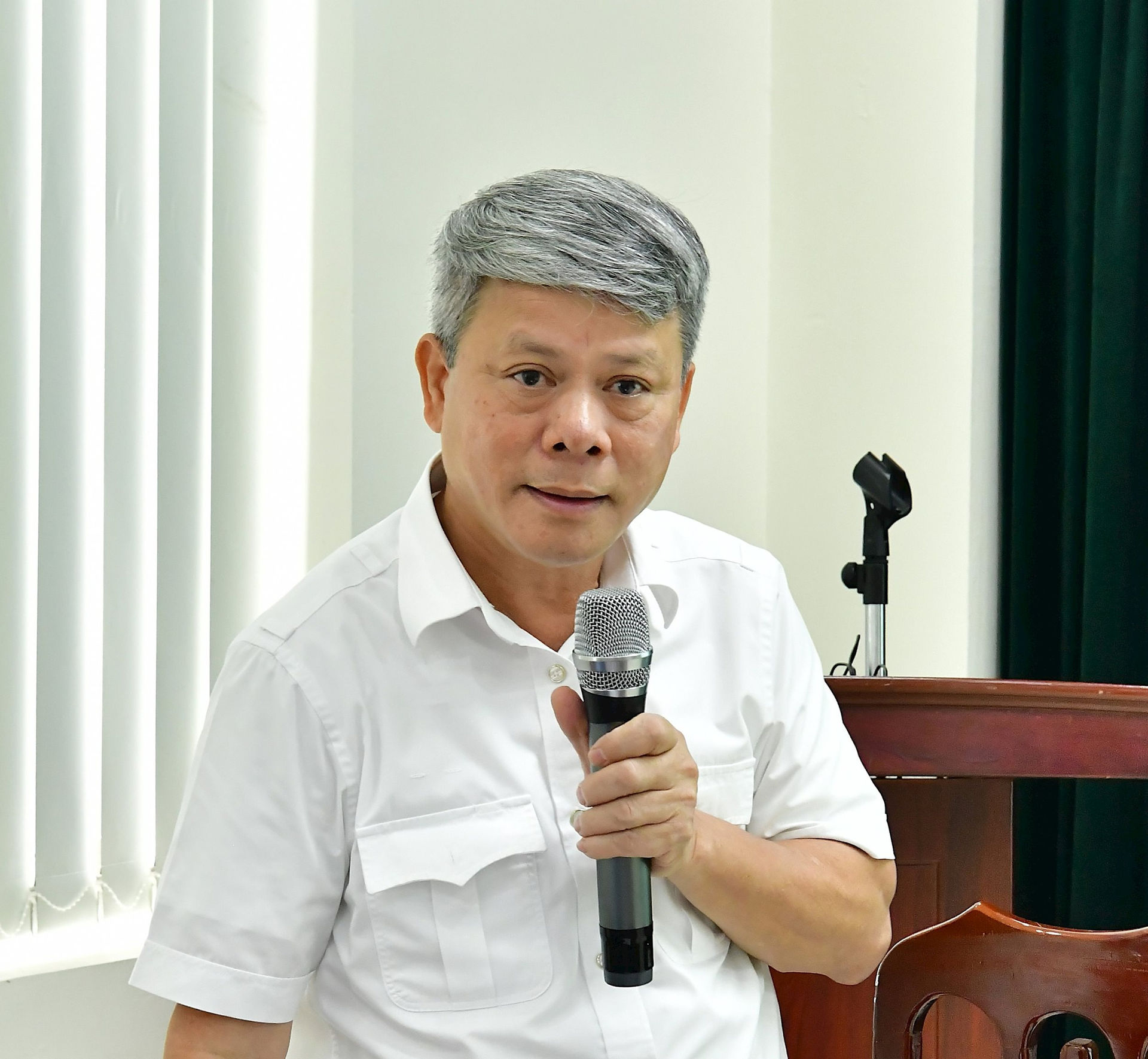 ths.-do-tien-dung-pho-truong-phong-ktnn-khu-vuc-i-giang-chuyen-de-tong-quan-ve-quan-ly-su-dung-giao-dat-va-kiem-toan-viec-quan-ly-su-dung-dat-dai(1).jpg