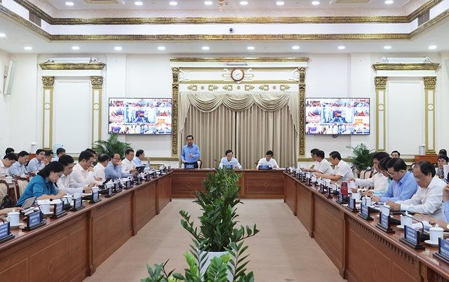 hinh-toan-canh.jpg