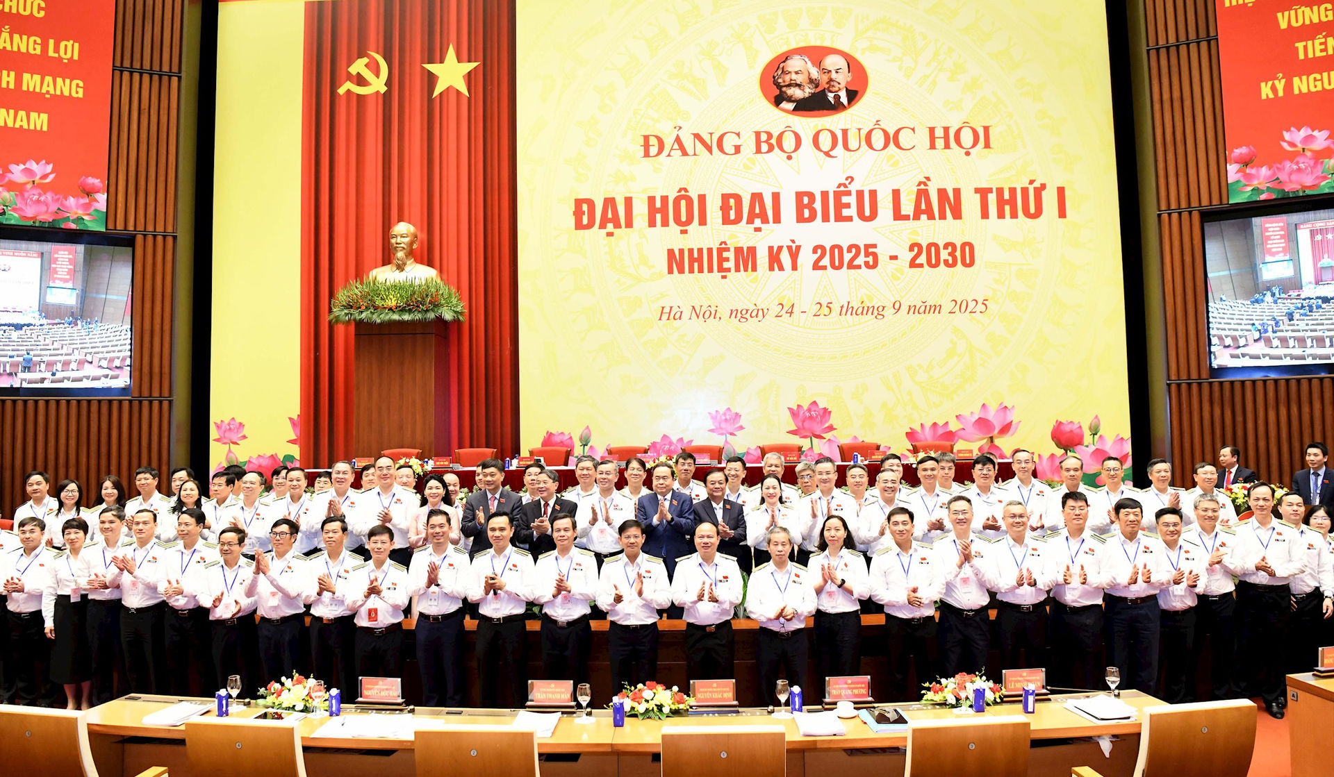anh-san-khau.jpg