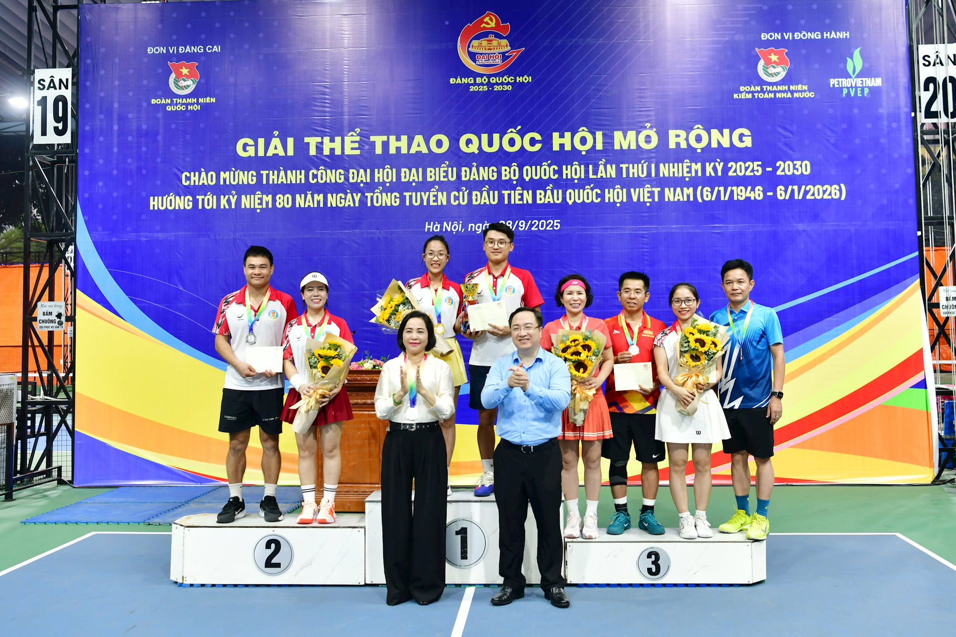 doi-nam-nu.jpg