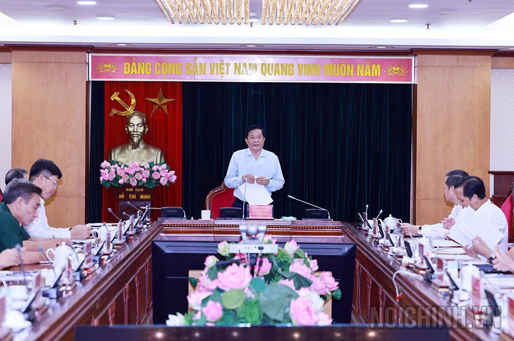 dong-chi-bui-van-nghiem-uy-vien-trung-uong-dang-pho-truong-ban-noi-chinh-trung-uong-pbkl.jpg