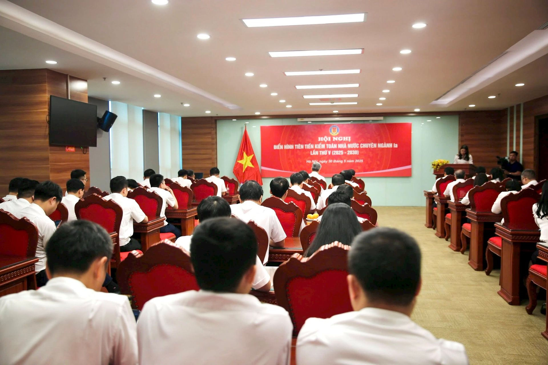 6-anh-1-ia.jpg