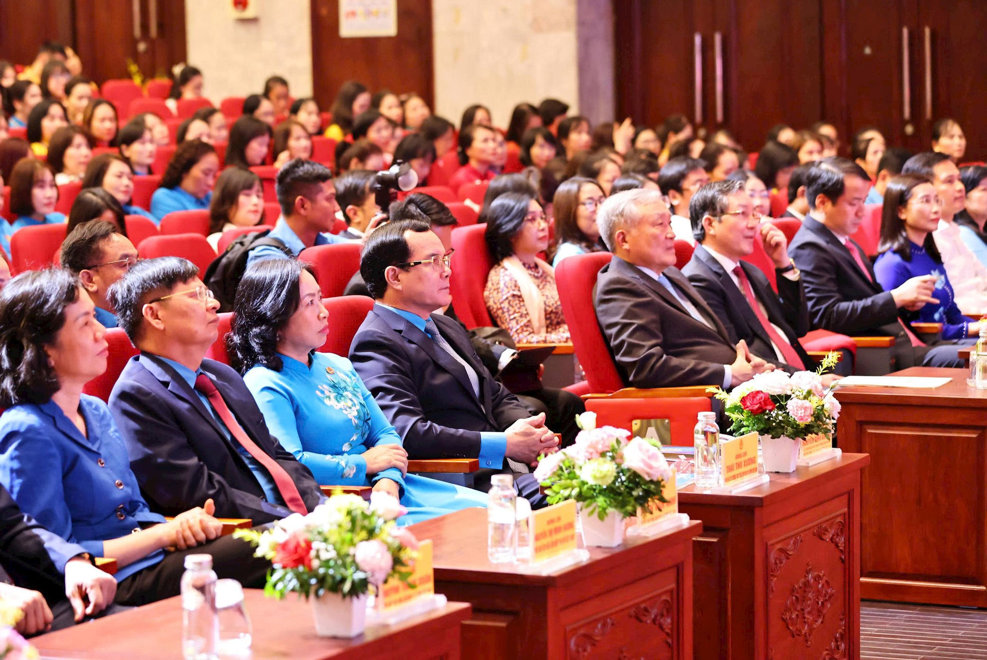 c91ea3fa-c8ad-461c-b0bc-b1a888d017fd.jpg