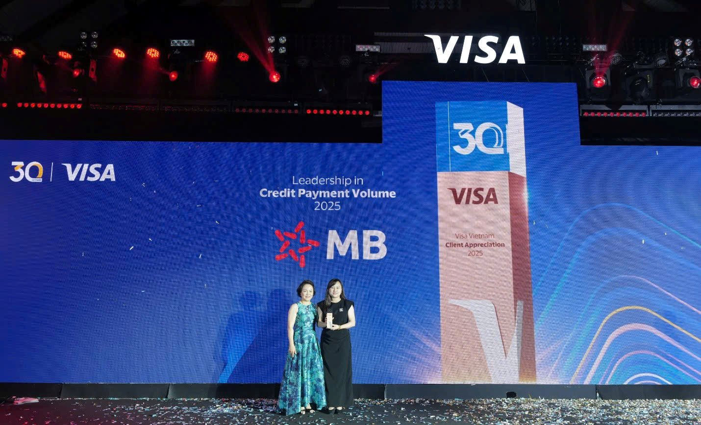 z7125399253518_943233b7d9620292610dc6c08815d8c9.jpg