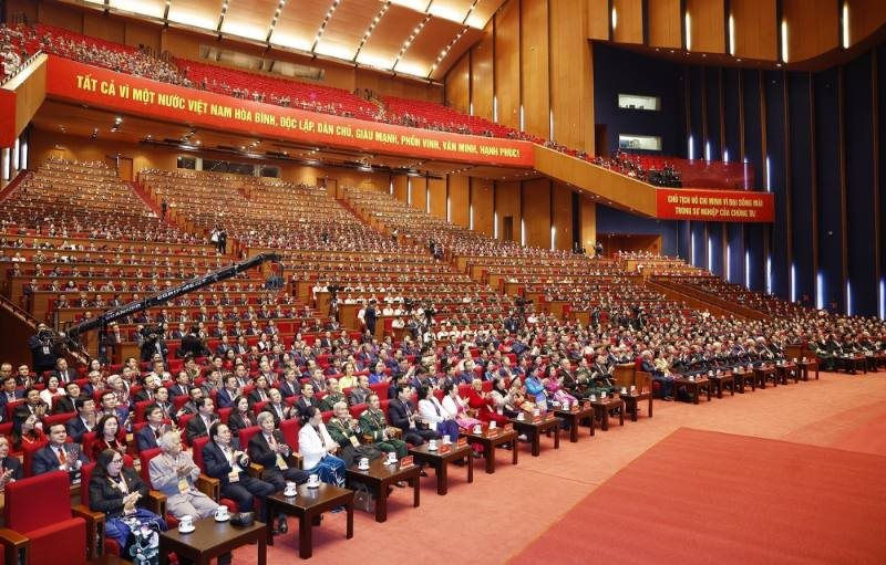 vna_potal_be_mac_dai_hoi_xiv_cua_dang_800.jpg