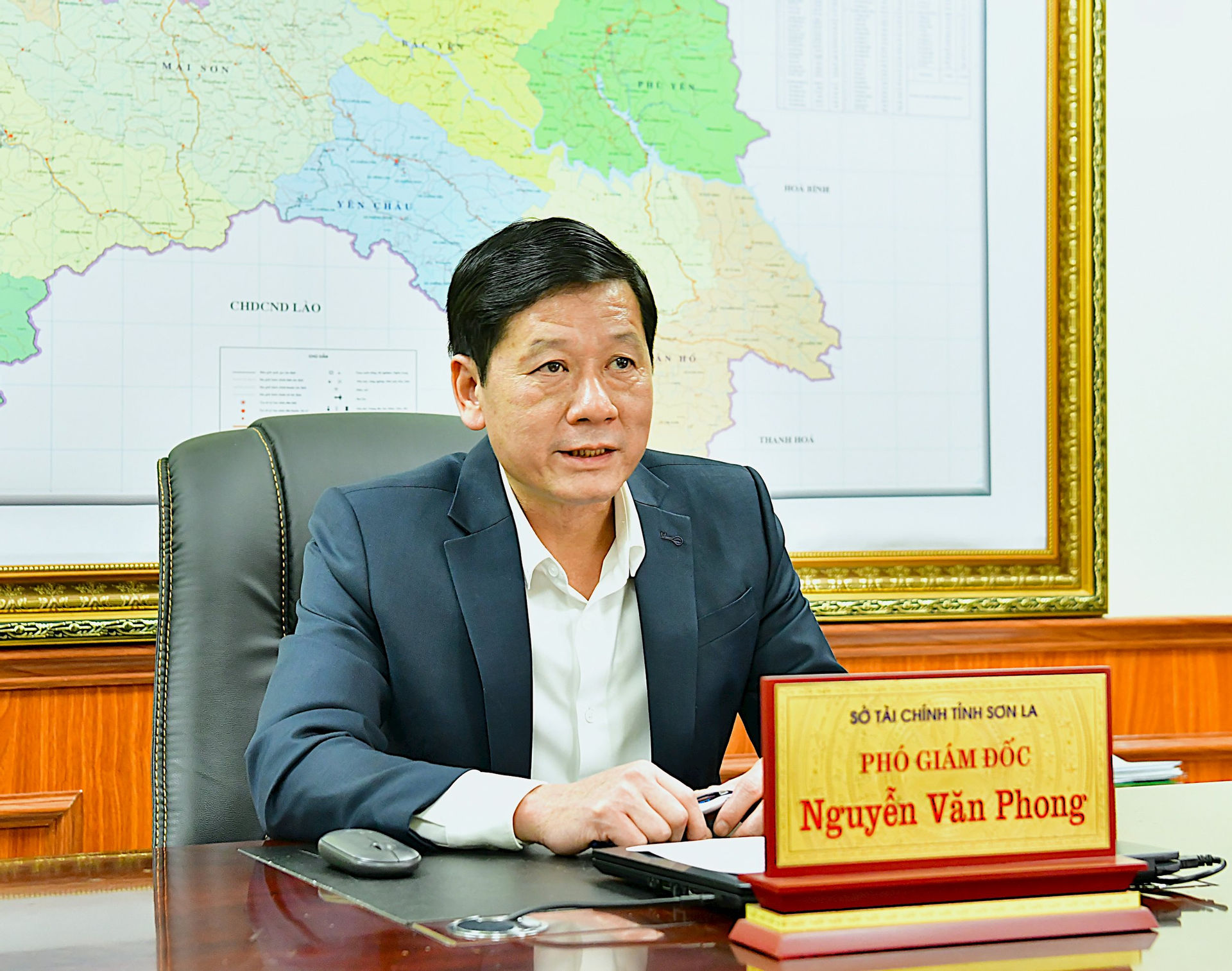 5.-ong-nguyen-van-phong-pho-giam-doc-so-tai-chinh-tinh-son-la-.-anh-nguyen-ly.jpg