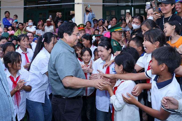 TĂNG TỐC BỨT PHÁ, QUYẾT TÂM THỰC HIỆN THẮNG LỢI NGHỊ QUYẾT ĐẠI HỘI ĐẠI BIỂU TOÀN QUỐC LẦN THỨ XIV CỦA ĐẢNG- Ảnh 3.