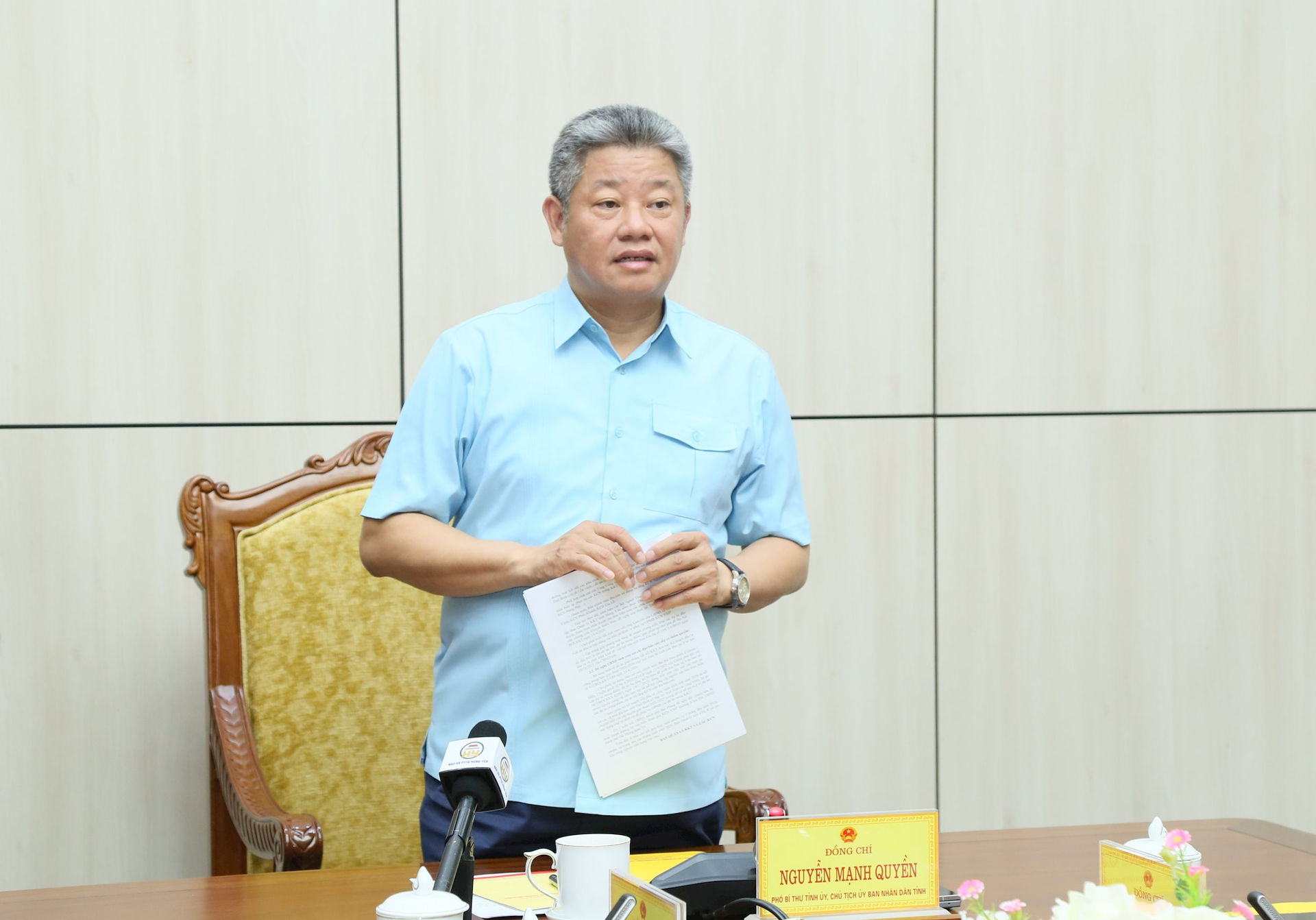 dong-chi-pho-bi-thu-tinh-uy-chu-tich-ubnd-tinh-nguyen-manh-quyen-phat-bieu-chi-dao-tai-cuoc-hop-2-.jpg