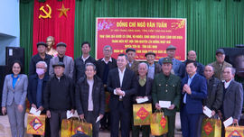 Tổng Kiểm toán nhà nước trao quà Tết tại các tỉnh Bắc Ninh, Hưng Yên