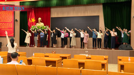 Sôi nổi không khí chuẩn bị cho Hội diễn văn nghệ chào mừng 30 năm KTNN
