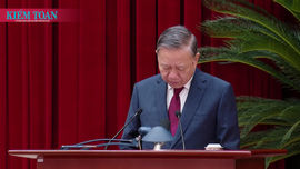 Trung ương bế mạc Hội nghị 14, thống nhất nhân sự giới thiệu tham gia Bộ Chính trị, Ban Bí thư khóa XIV