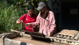 Cao Bằng: “Giữ lửa” làng nghề giấy bản truyền thống Dìa Trên