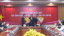Trao Quyết định của Tổng Kiểm toán nhà nước về công tác cán bộ