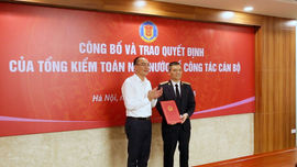 Trao Quyết định bổ nhiệm Cục trưởng Cục Công nghệ thông tin