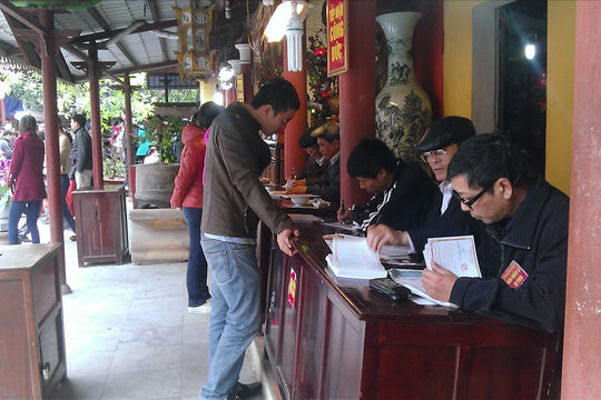 Minh bạch tiền công đức