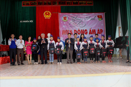 Đảng bộ KTNN khu vực II: Triển khai việc học tập và làm theo tấm gương đạo đức Hồ Chí Minh thiết thực, hiệu quả Đảng bộ KTNN khu vực II: Triển khai việc học tập và làm theo tấm gương đạo đức Hồ Chí Minh thiết thực, hiệu quả