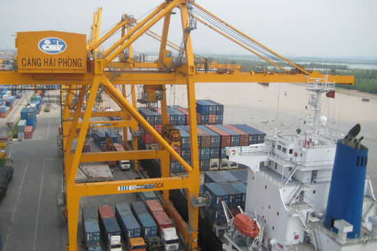 Kiểm soát tải trọng xe tại các cảng biển có khả thi?