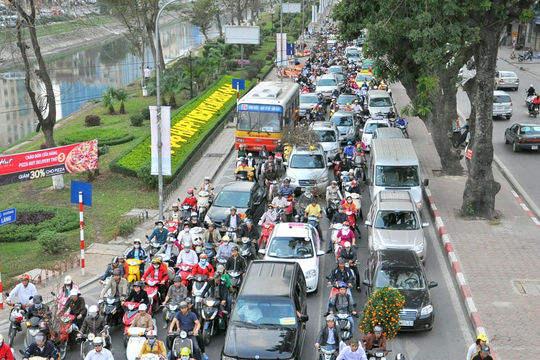 Nhiều bất cập nảy sinh sau 6 năm  thi hành Luật Giao thông đường bộ