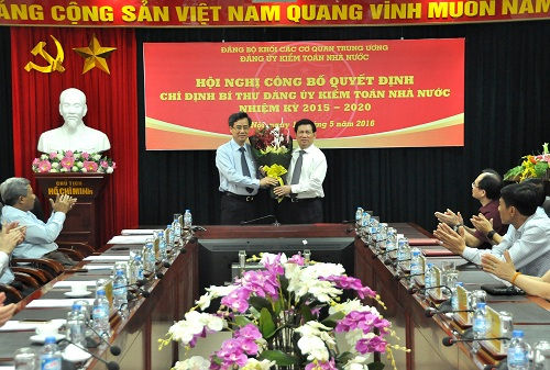 Đồng chí Hồ Đức Phớc - Ủy viên Ban chấp hành T.Ư Đảng, Tổng Kiểm toán Nhà nước giữ chức Bí thư Đảng ủy KTNN, nhiệm kỳ 2015-2020