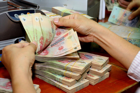 Giảm sức “nóng” nợ công