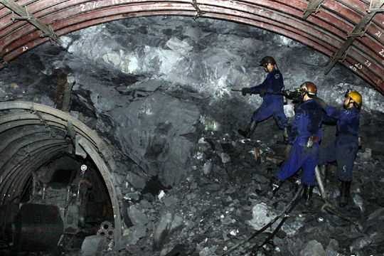 Xây dựng ngành Than trở thành ngành công nghiệp phát triển