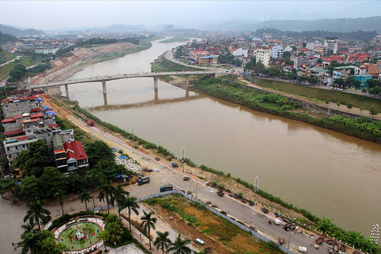 Việt Nam trước sức ép từ tài nguyên nước