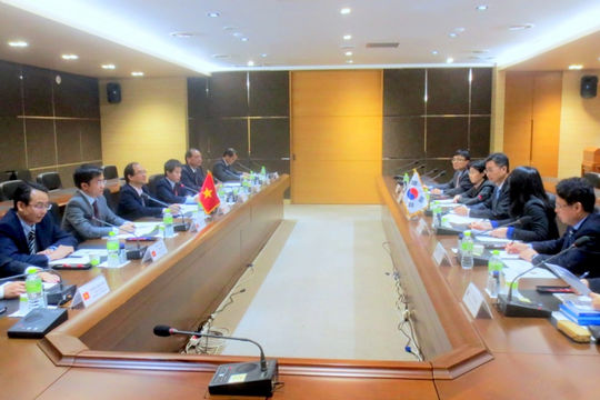 Thảo luận nội dung, tiếp thu kinh nghiệm tổ chức Đại hội ASOSAI 14