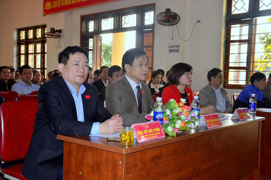 Tổng Kiểm toán Nhà nước Hồ Đức Phớc tiếp xúc cử tri tại tỉnh Nghệ An.