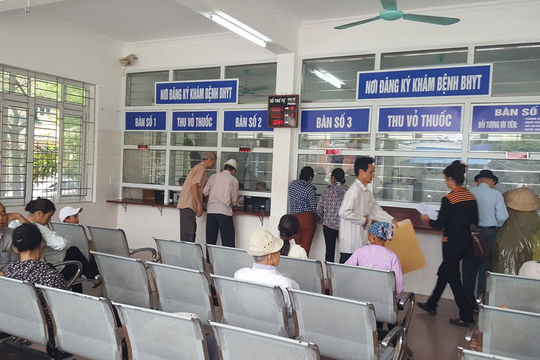 Giảm gánh nặng chi tiêu y tế